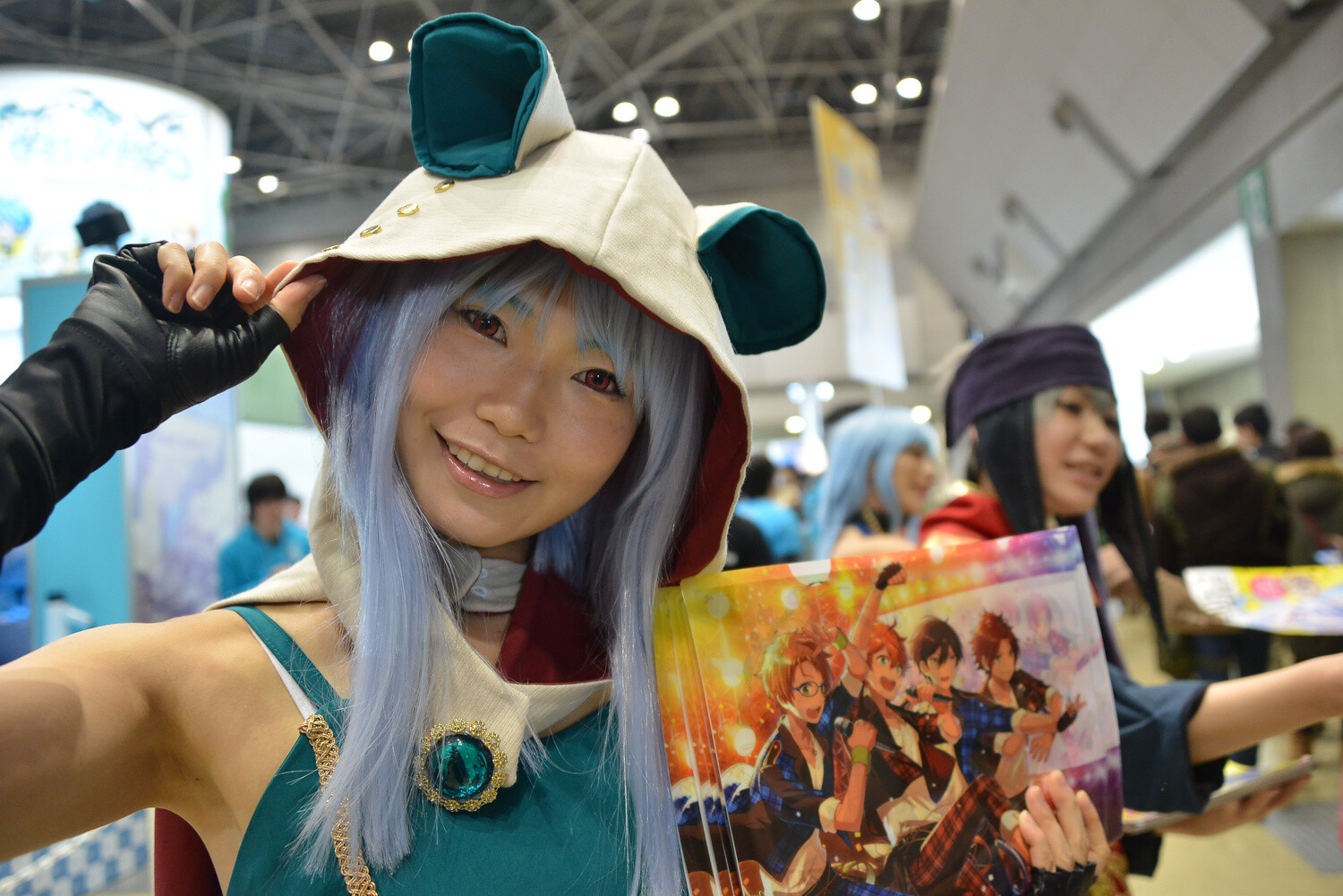 The Winter Tradition, Comic Market 87, Starts its First Day! 14