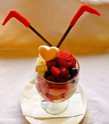 “Kuko’s Once Again Difficult to Describe Delusion Embodiment Parfait” © Aisora Manta, SoftBank Creative Corp. / Hard to Explain Production Committee-Like Thing W 4