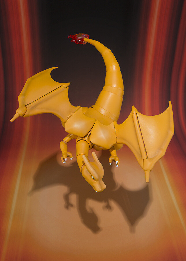 Charizard (flying) ©Nintendo, Creatures Inc., GAME FREAK Inc., TV Tokyo Corp., ShoPro, JR Kikaku  ©Pokémon 7