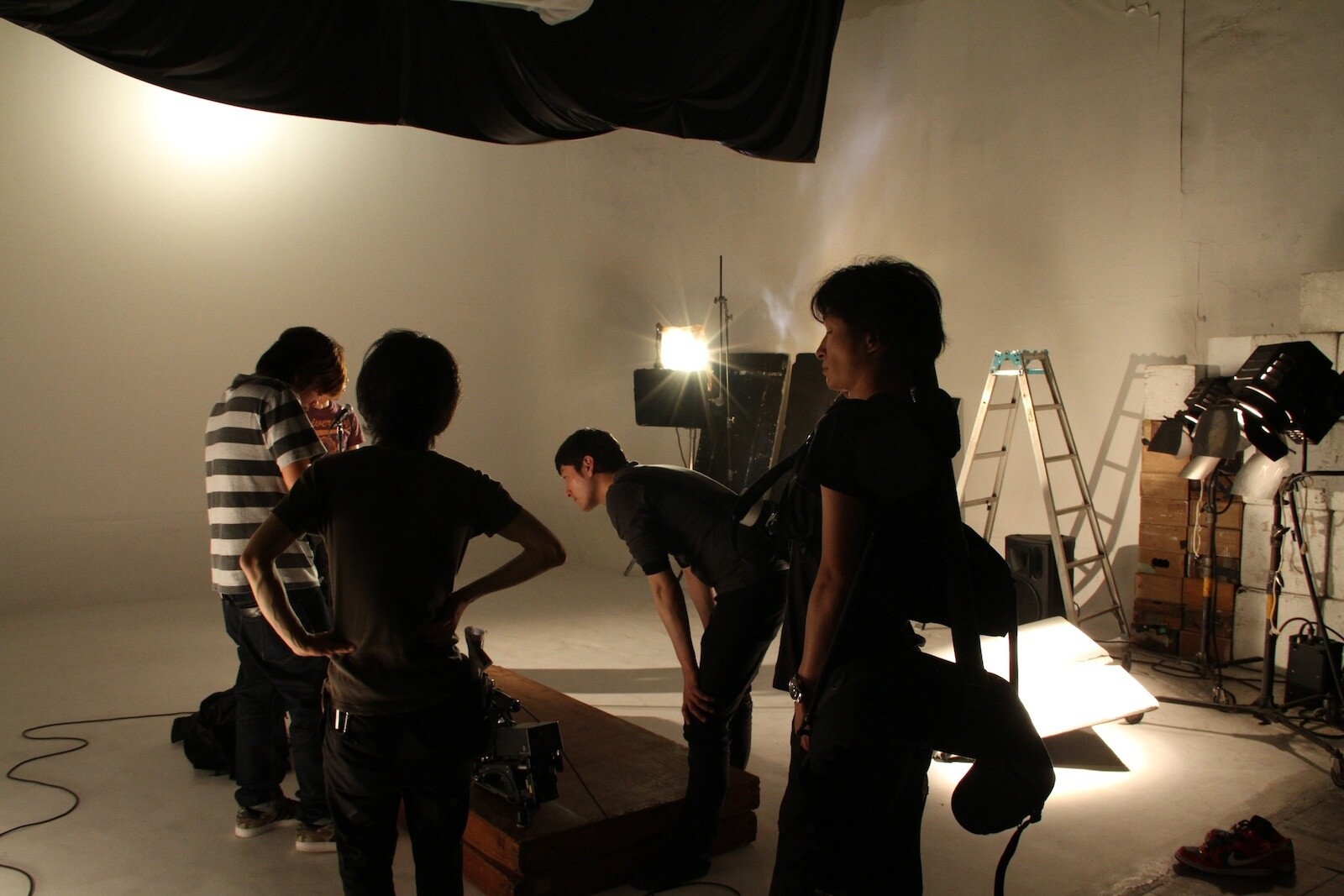 Don’t Overlook This Bilingual Artist Soaring into the World! 0