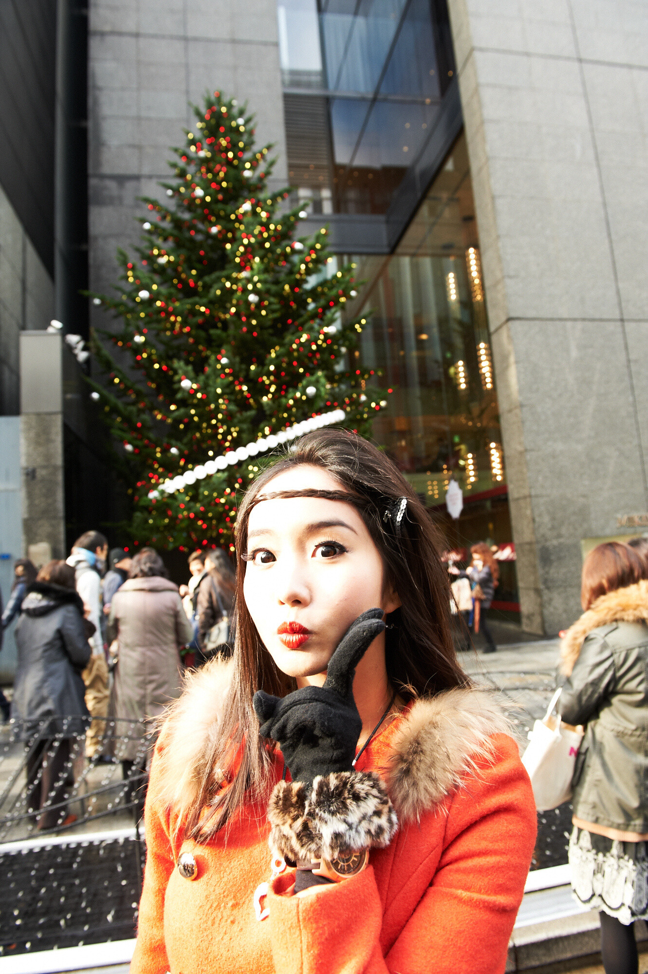 Alodia in Ginza. 2