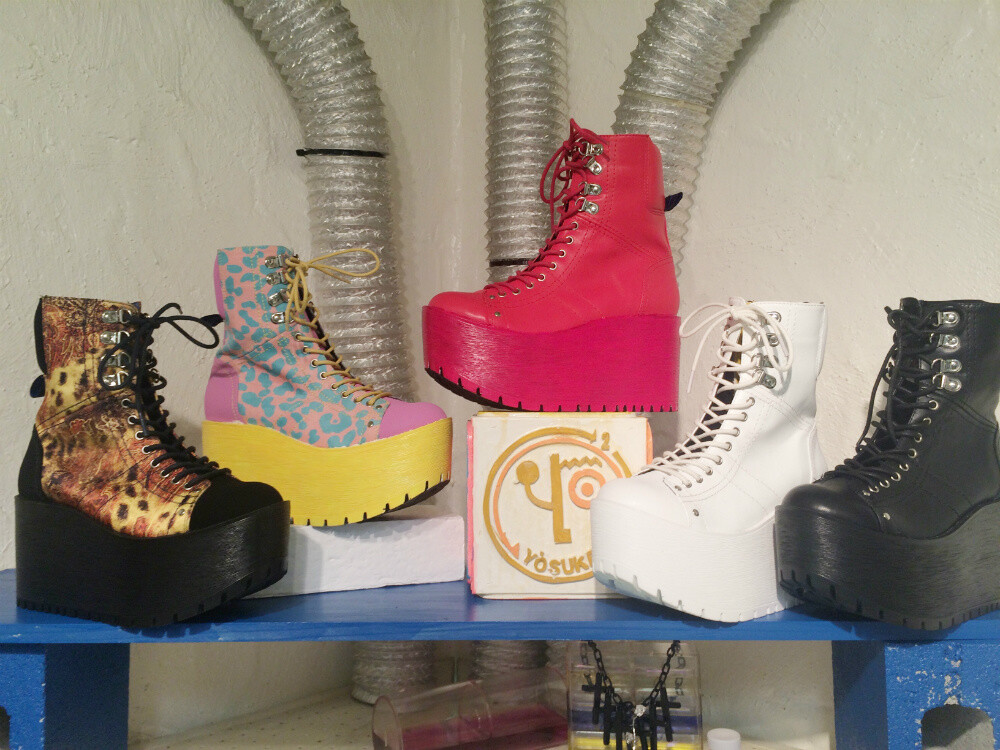[J-Fashion] Awesome New Shoes from YOSUKE! Could You Walk in These? 3