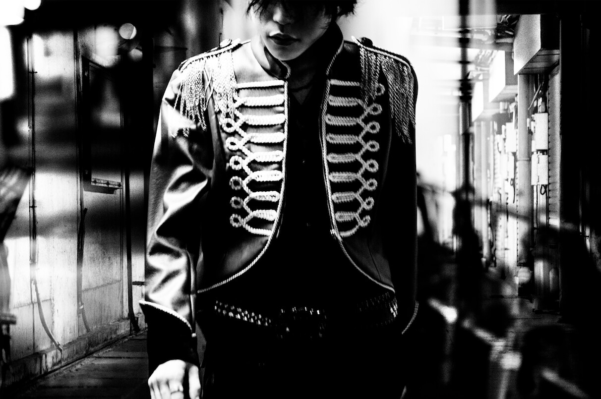 nano's official photo 0