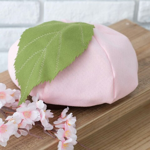 You Can Now Wear a Mochi on Your Head! 7