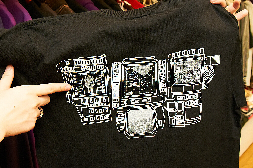 Aiming for High Dimension Anime/Manga Design: MHz Presents the Worlds of *Knights of Sidonia* and *Dorohedoro* in Clothing 12