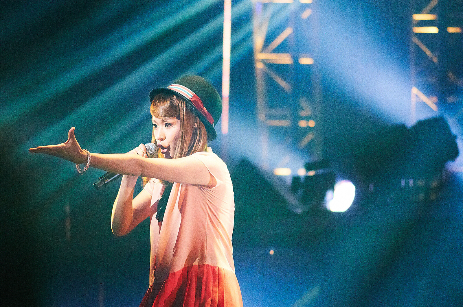 Special Live Event “Live 5pb. 2012” Heats Up Autumn [3/3] 1