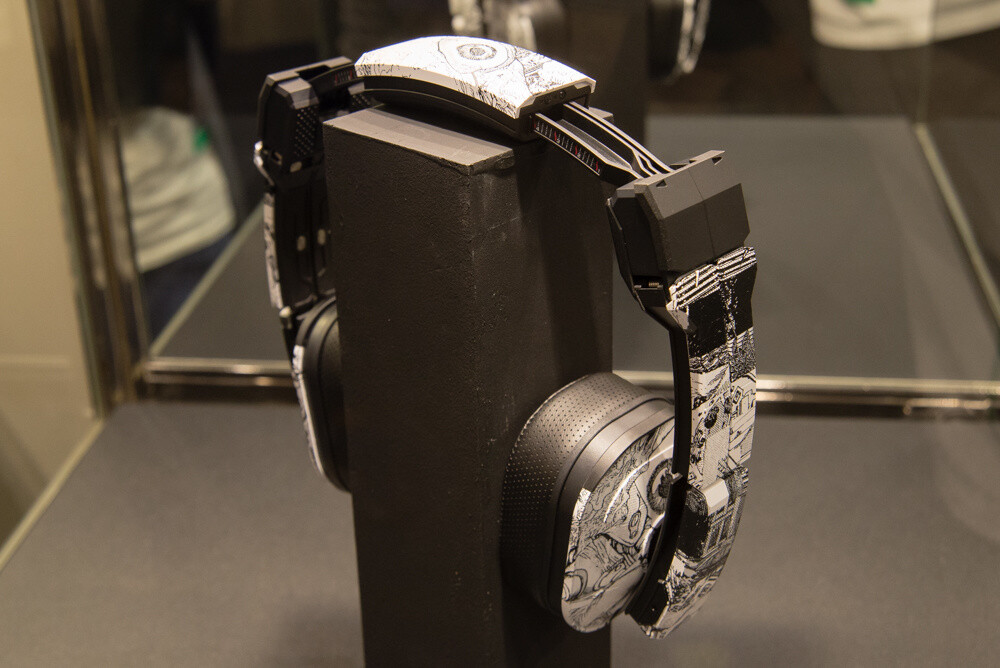 Transforming Headphones Made from an Incredible 256+ Parts! New Brand Now on Sale from Good Smile Company and Linkin Park’s Mr. Hahn 19