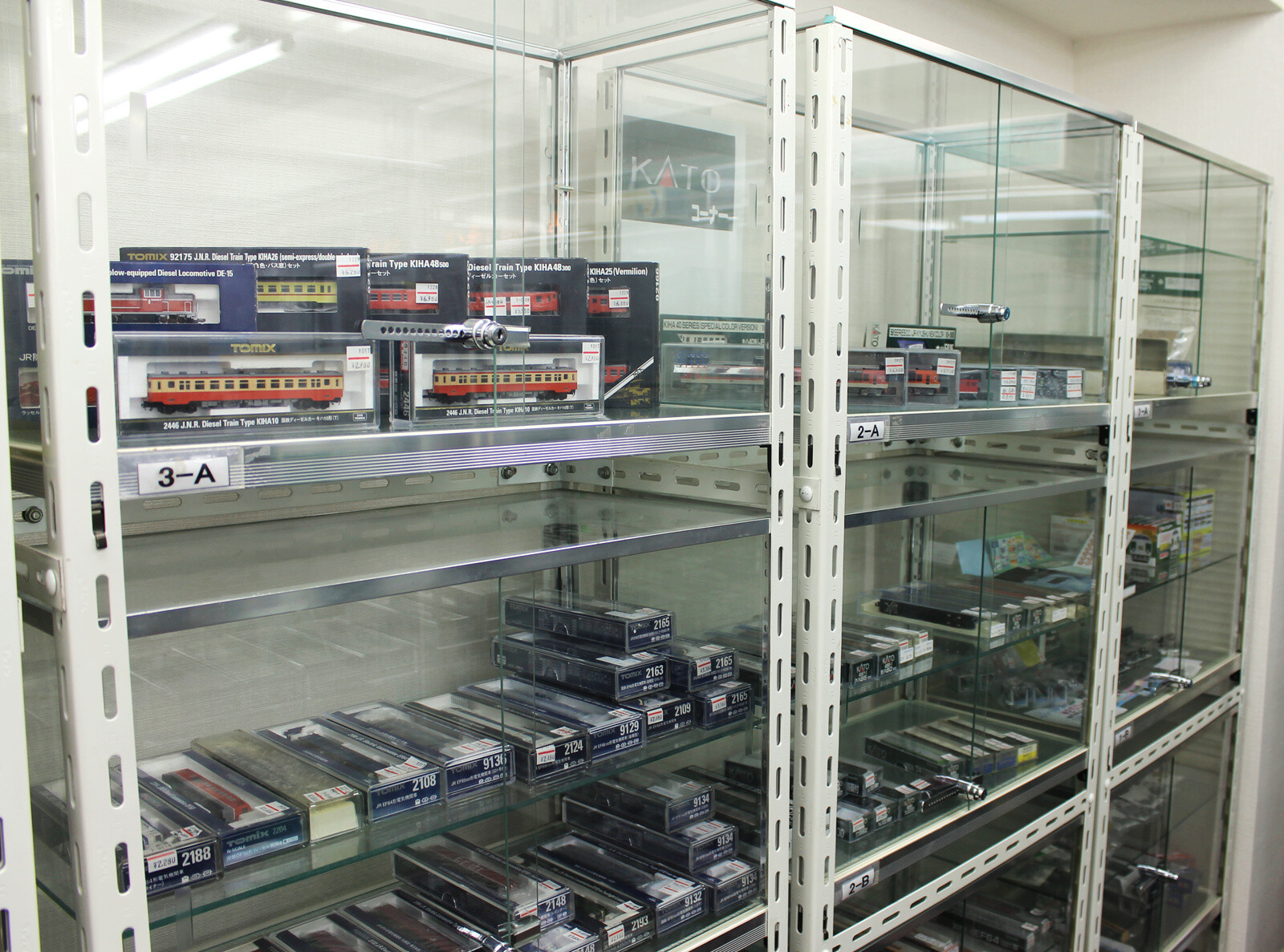 Artesia: A Model Train Buying and Selling Shop in Akihabara 2