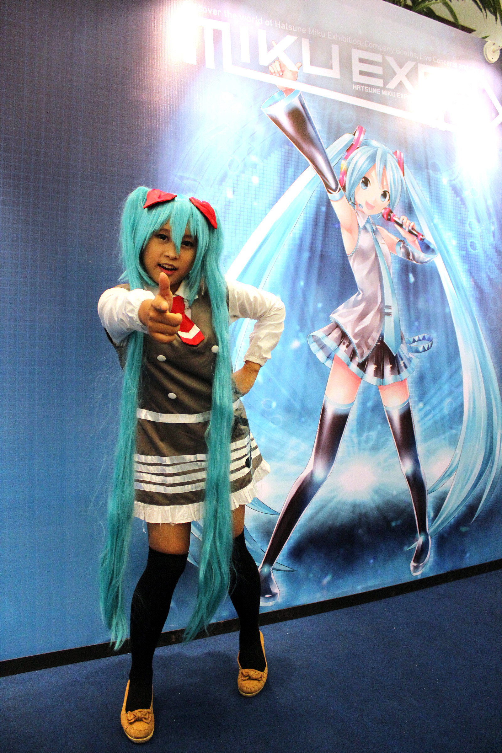 Posing with Miku! 23