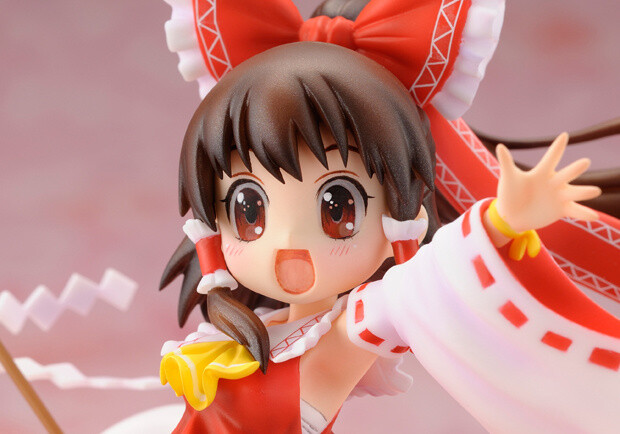 Hobby Japan and Mega House's New Figure Series "Touhou Project Gensou Hyakkei - Hakurei Reimu" 2