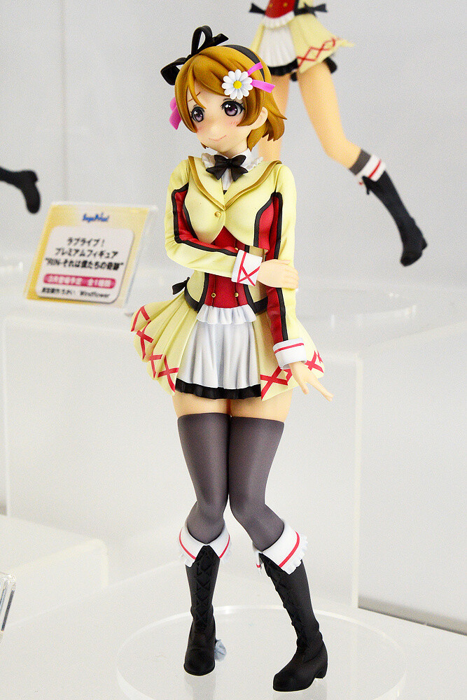 Looking Back at WonFes 2015 [Winter]! Part 2: Photo Collection of Cute and Sexy Figures! 226