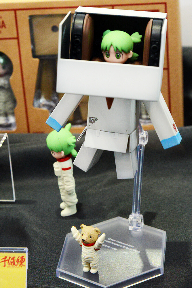Looking Back at WonFes 2015 [Winter]! Part 1: Photo Collection of Cool & Comical Creations! 183