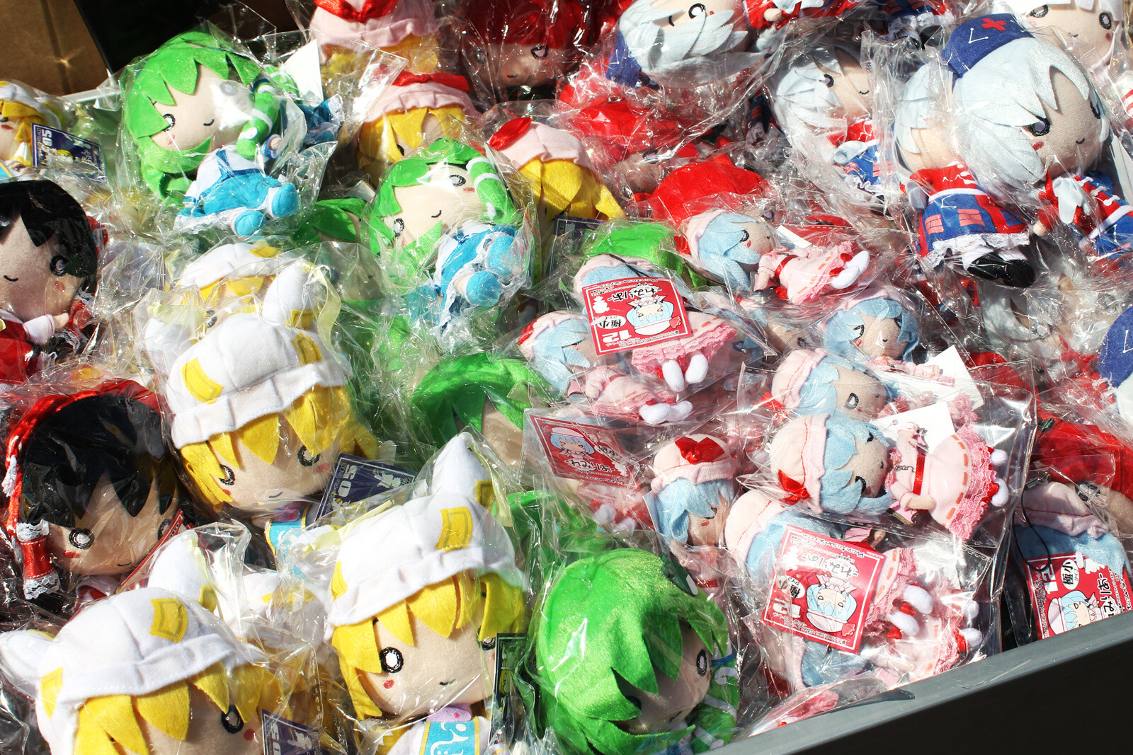 WhiteCanvas Akiba: A Doujinshi and Doujin Goods Specialty Shop in Akihabara 22