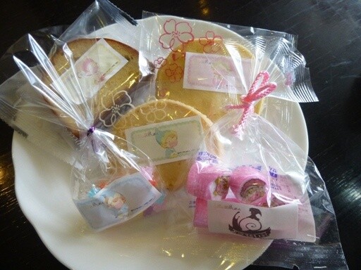 Western Sweets Set © 2013 Romeo Tanaka, Shogakukan Inc. / Aura Film Partners 3