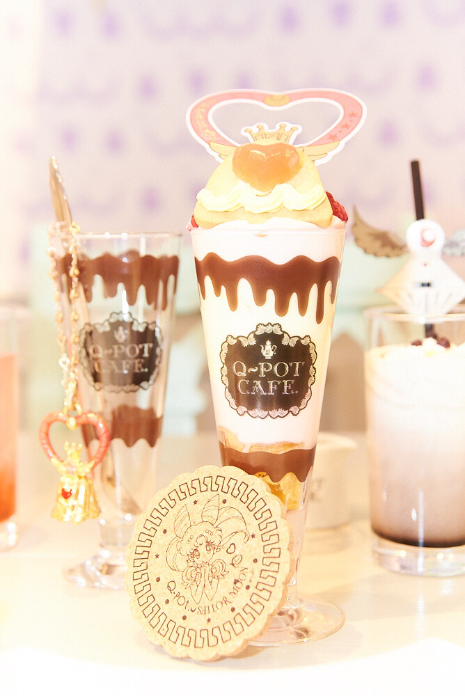 Spend A Day With Pretty Guardians at Incredible Q-pot CAFE. x Sailor Moon Collab! 26