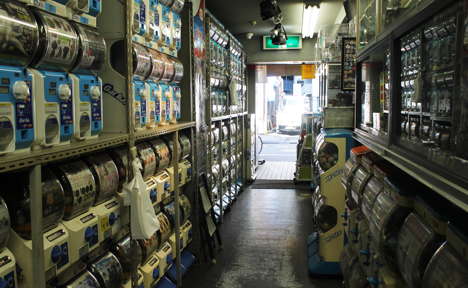 Akihabara Gachapon Kaikan: One of the Leading Gachapon Specialty Shops in Akihabara 16