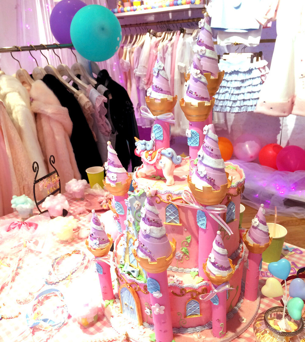 [J-Fashion] Come See the Gorgeous New Swankiss Collection: Dream Story Land! 3