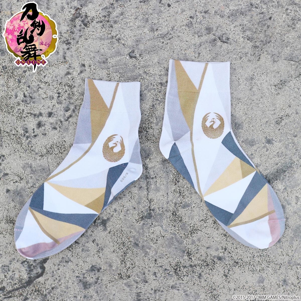 6 Stylish Touken Ranbu Sock Designs Released for Kutsushita Collab! 6