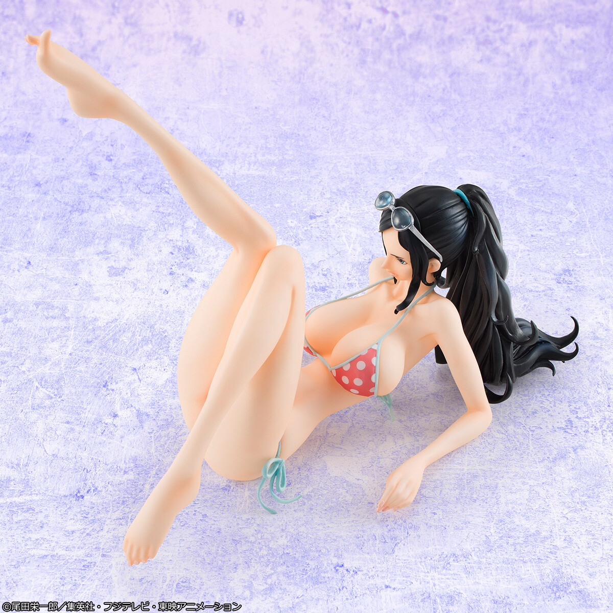 Nico Robin of One Piece Rocks Polka Dot Bikini for Breathtaking New Figure! 3