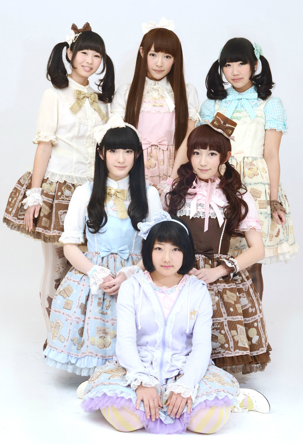 Idols Who Sing and Dance in Lolita Outfits! A Look at meltia, a Lolita Idol Group Gaining Ground Overseas 0