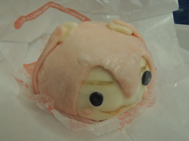 Family Mart Features Another Hatsune Miku Steamed Bun! The Sakura Miku Bun! 1