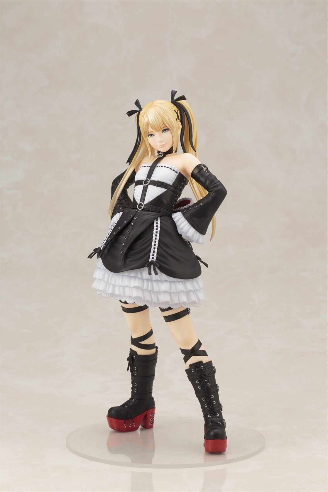 Marie Rose from Dead or Alive 5 Last Round Is Rocking Her Classic Gothic Lolita Style for This Figure, Available February 2017! 1