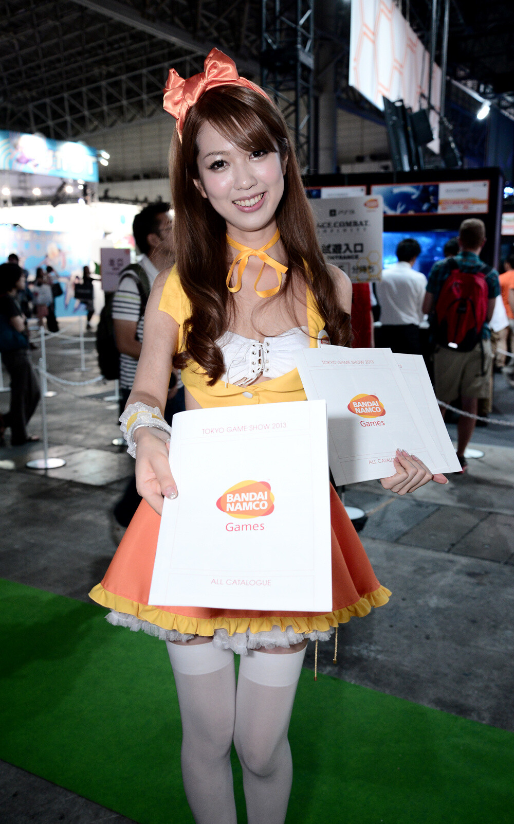 Cosplayers and Models: A Look Back at Tokyo Game Show 2013! 10