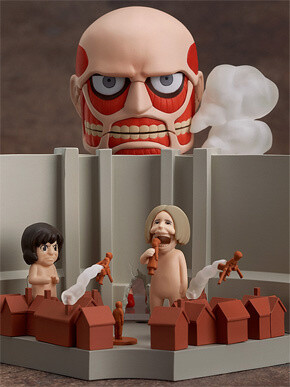 This Nendoroid Set of the Colossal Titan from “Attack on Titan” is Surprisingly Cute 1