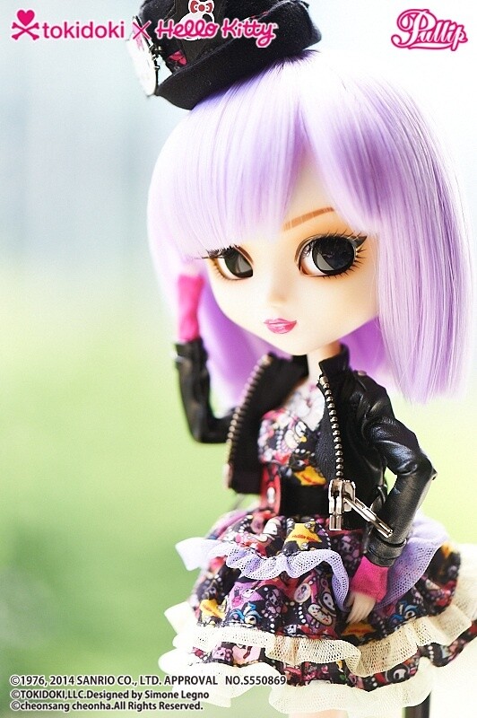 A Full Introduction to Pullip Violetta, a Cute Doll Born from a Collaboration with tokidoki and Hello Kitty! 6
