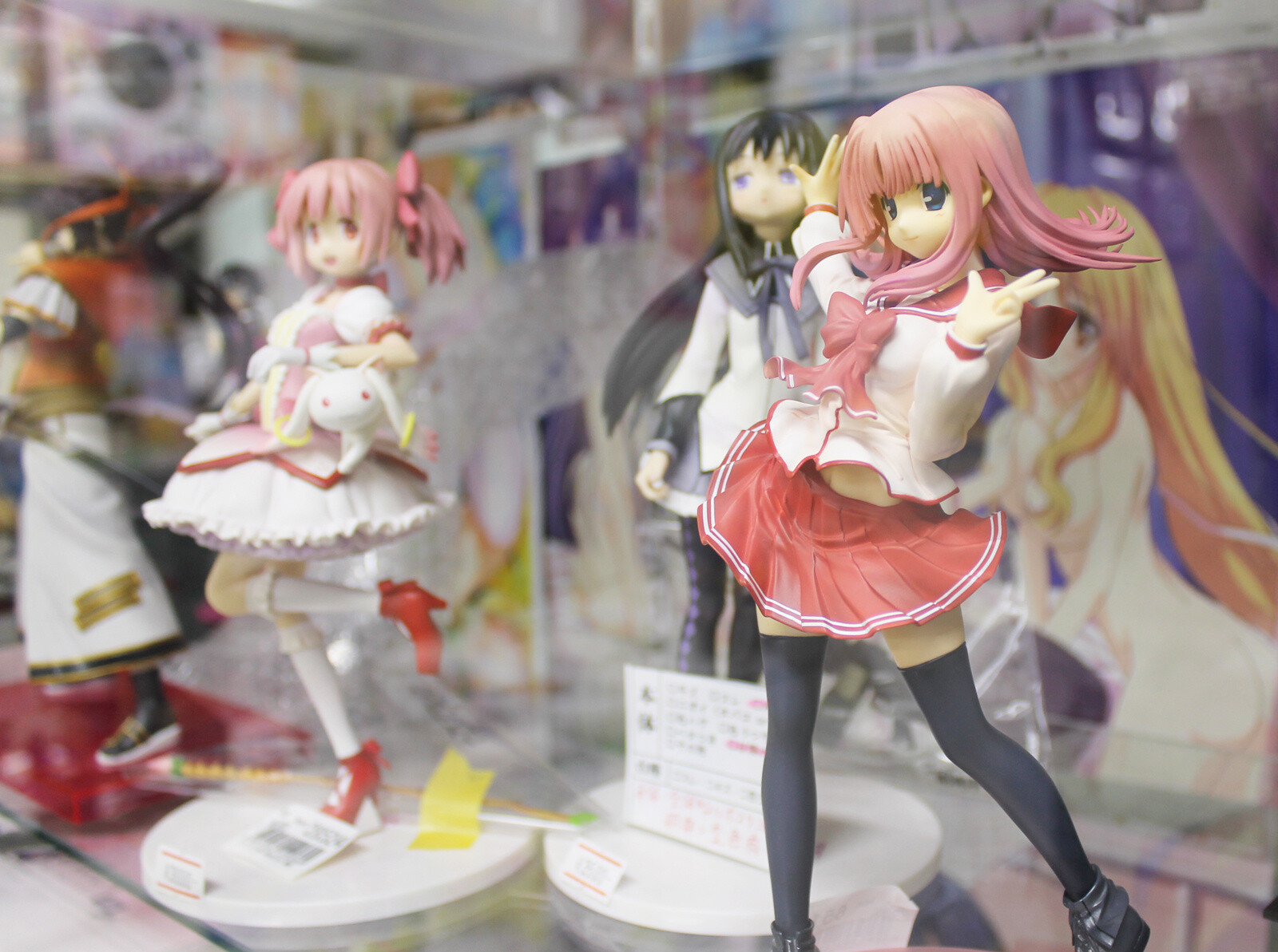 FIGURE R: One of Akihabara’s Largest Figure, Chogokin, and Doll Shops 6