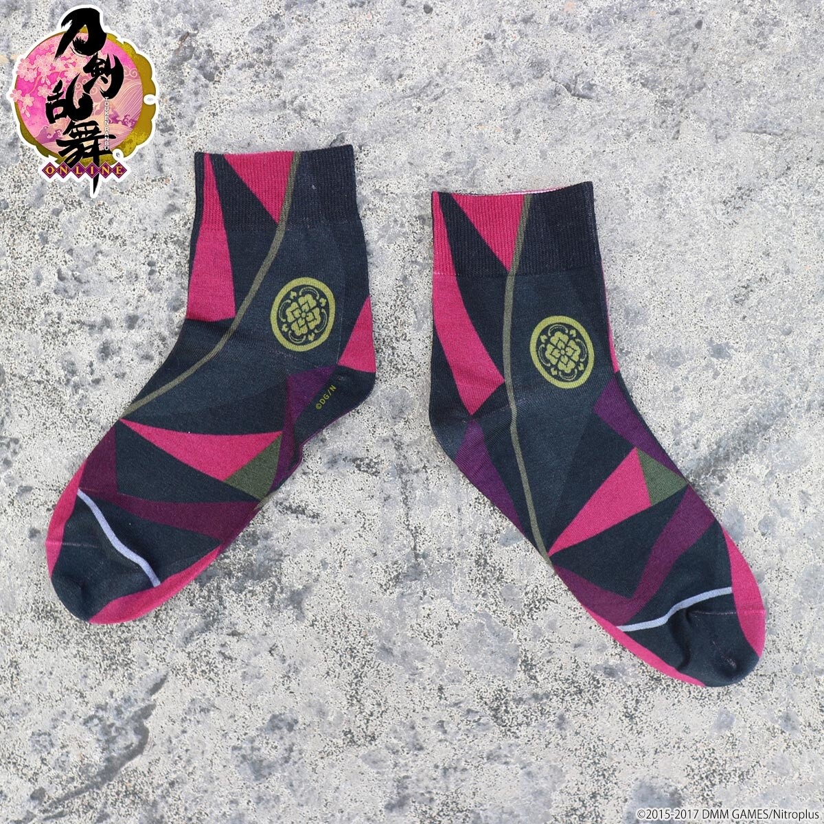 6 Stylish Touken Ranbu Sock Designs Released for Kutsushita Collab! 0