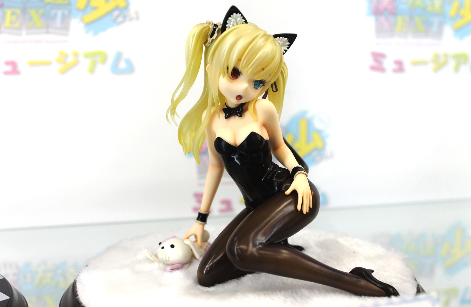 © 2013 Yomi Hirasaka, Media Factory Inc. / Seisaku Iinkai wa Tomodachi ga Sukunai NEXT 9