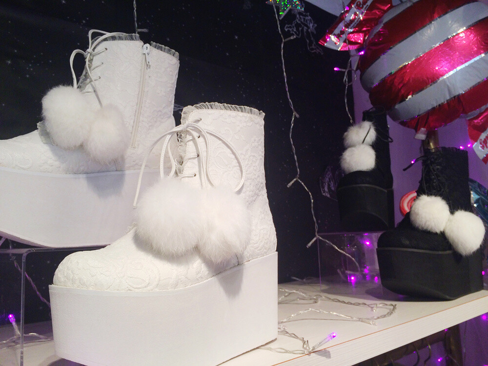 [J-Fashion] Swankiss Winter 2015 Collection: Merry Memory Go-Round 17