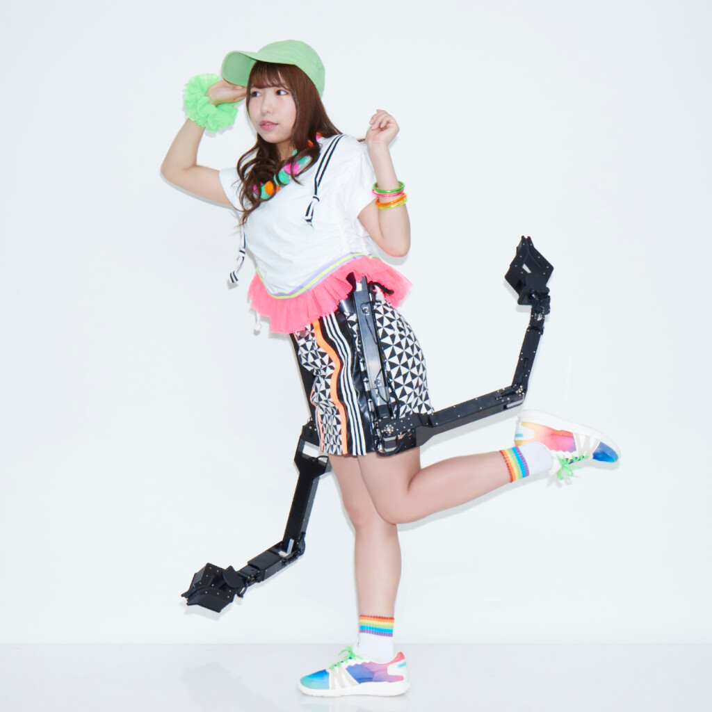 Idol Unit Moso Calibration Features the Arm Skirt in New MV! 3