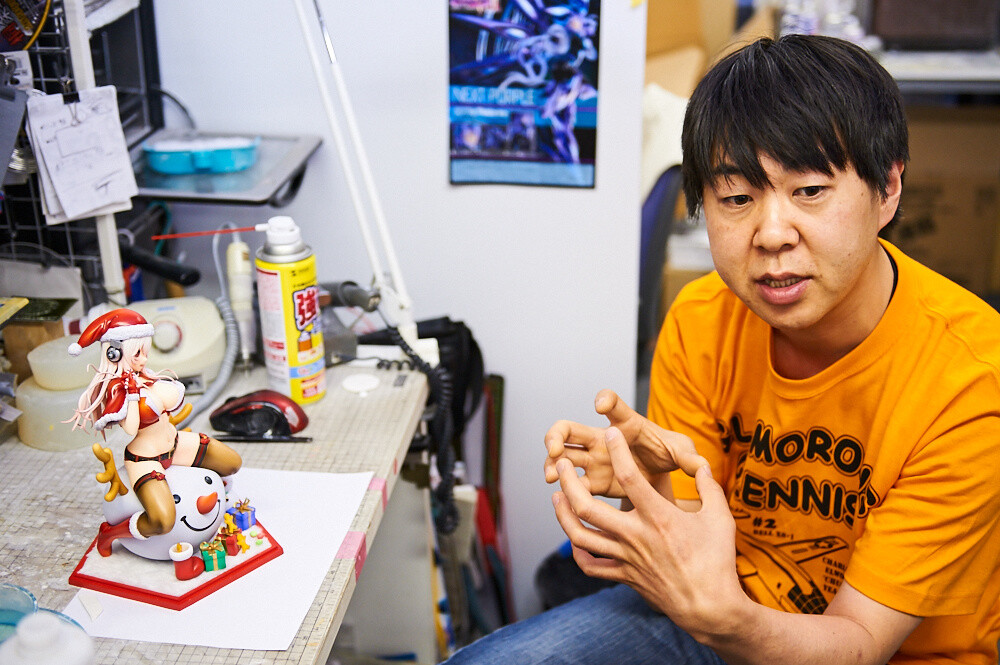 Here’s a look at the Super Sonico Xmas Ver. 1/7 figure before paint. 17