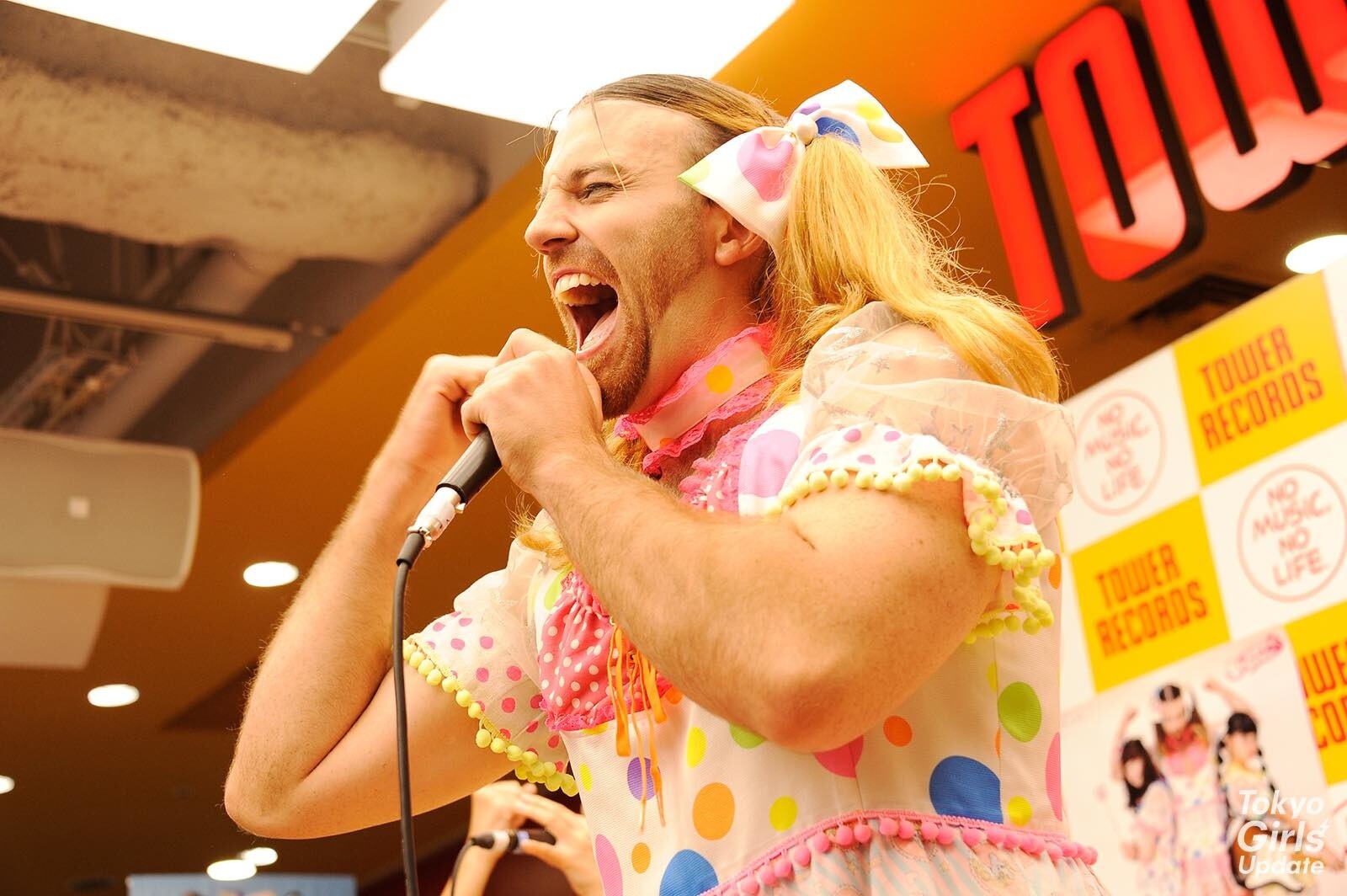 LADY BABY Whips Up a Frenzy at Tower Records in Shibuya During Release Event! 26