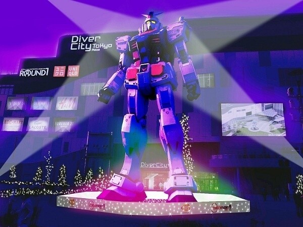 Gundam Statue Light Up Winter Ver. © Sotsu Co. Ltd., Sunrise Inc. 4