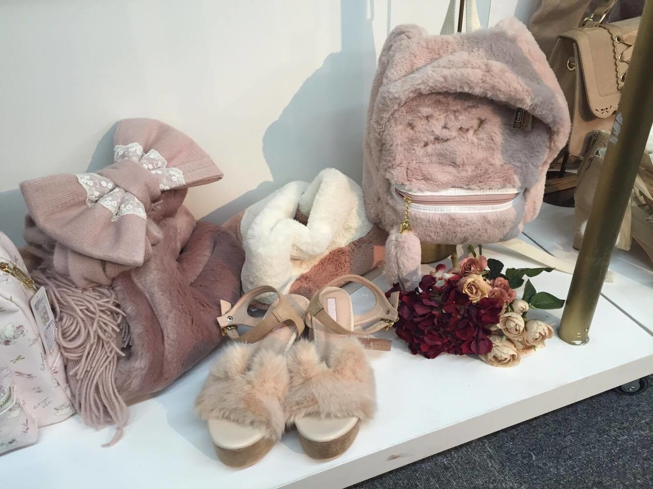 [J-Fashion] LIZ LISA Autumn 2016:  A Charming European Sisterhood 8