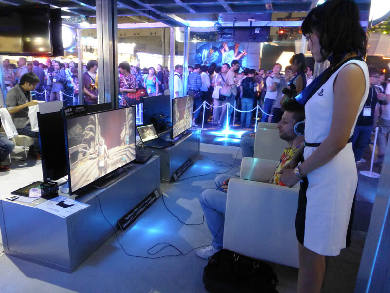 TGS 2013 Attendees Demo Numerous Games on the New PlayStation 4 Console! 5