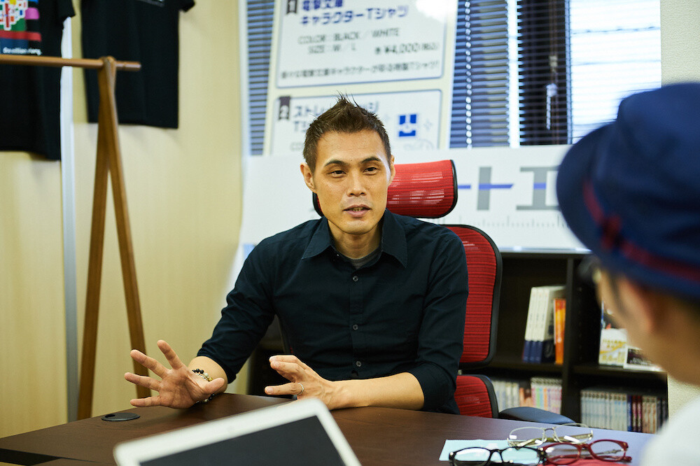 Exclusive Interview with Sword Art Online Editor Kazuma Miki 2