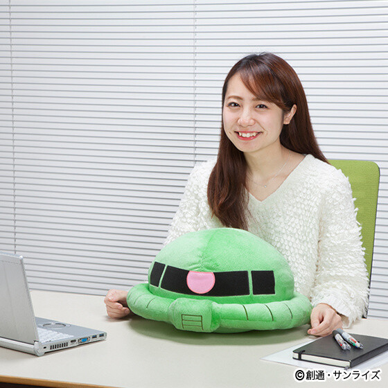 Rest Your Behind on a Gundam’s Head with These Fluffy Cushions! 1