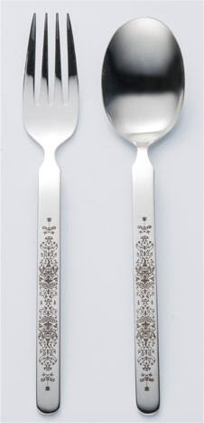 Stained Glass Metal Charm Set (3) Litwick, Chandelure, and Lampent - 450 yen 4