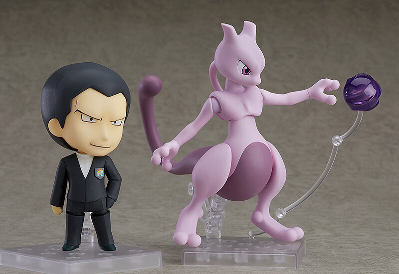 Make Way for the Great Giovanni and Mewtwo... as Nendoroids! 1