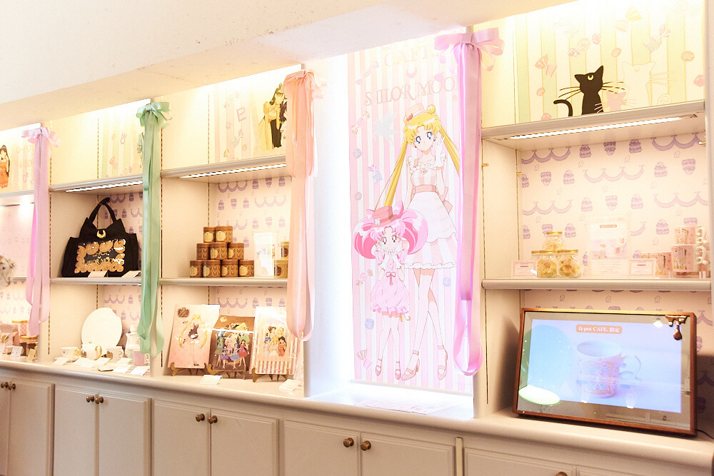 Spend A Day With Pretty Guardians at Incredible Q-pot CAFE. x Sailor Moon Collab! 38