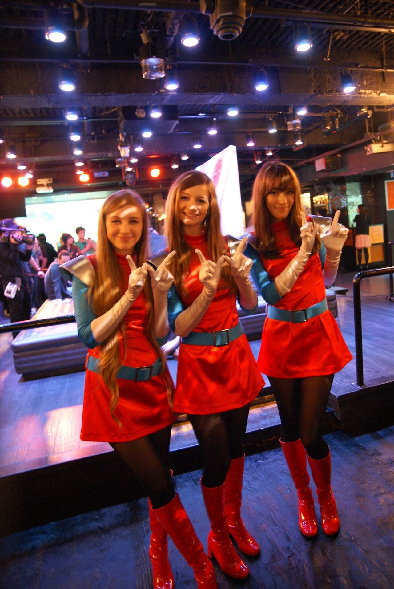 Popular Overseas Webcomic Service ShiftyLook Launches in Japan 0