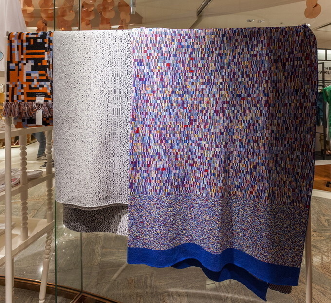 HELLO KITTY and My Melody Glitch Items at Isetan Event for New Trends 19