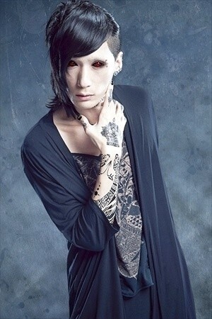 ¡Se revelan las imágenes de los personajes de la obra de teatro de “Tokyo Ghoul”! 9