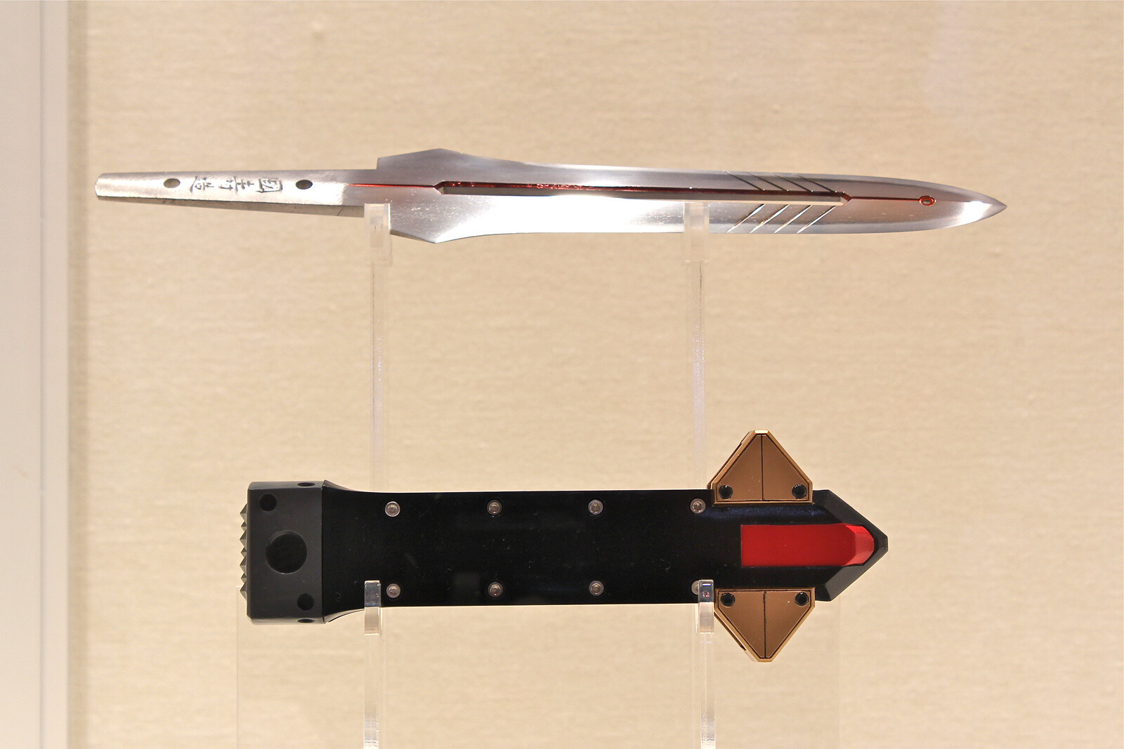 Progressive Knife Eva-02. 5