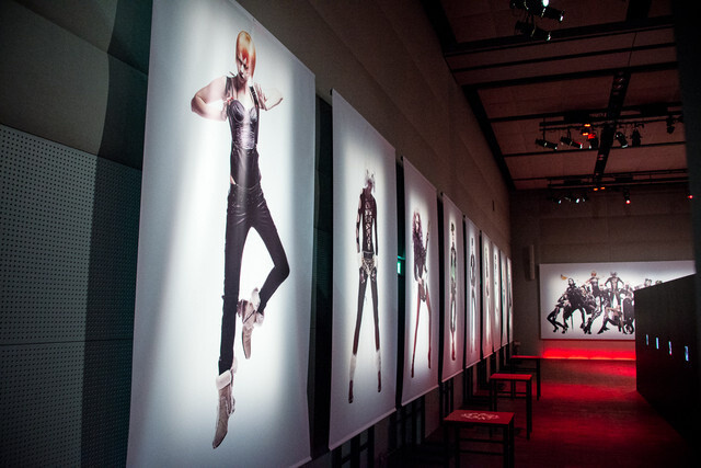 There is So Much *JoJo* Love, the Building Can’t Contain It! *JoJo* Photo Exhibition Being Held Now in Shiseido Ginza Building 1