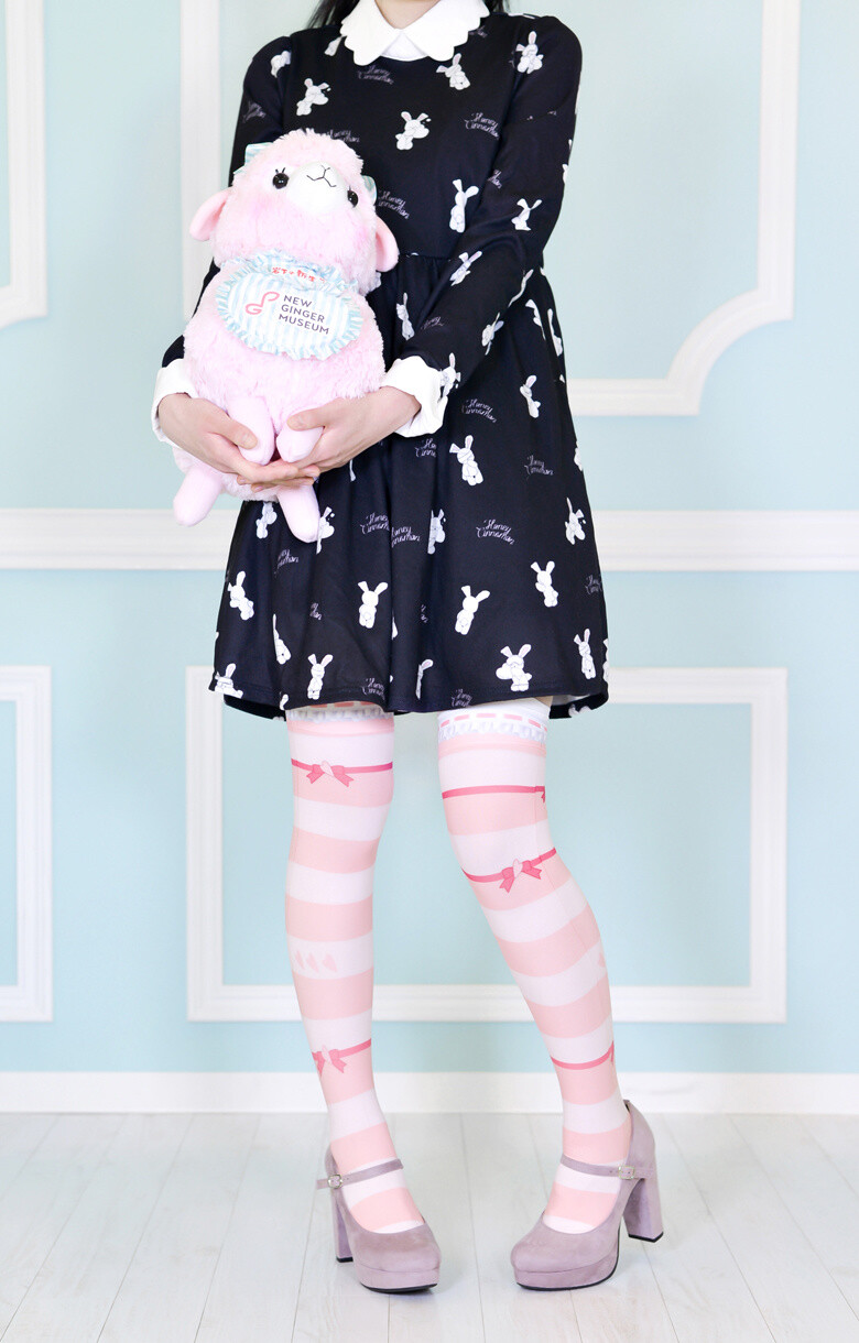 Akihabara Culture & Iwashita New Ginger Come Together! Iwashita New Ginger×Nagomi Style Cafe Collaborative Knee-high Socks on Sale Oct. 30! 2